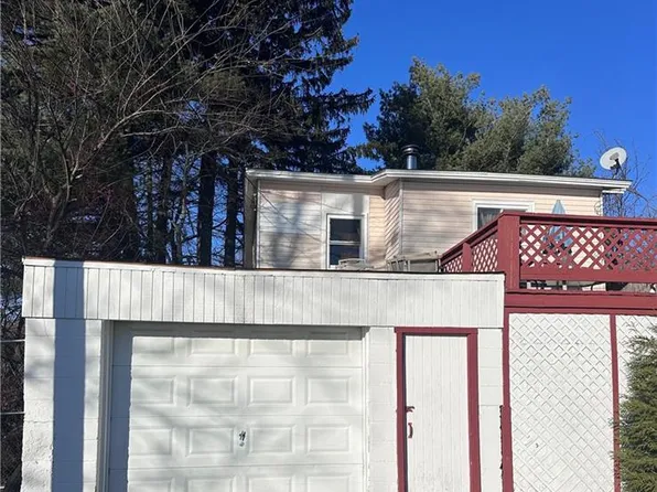 60 Nassau St, Pawtucket, RI 02860