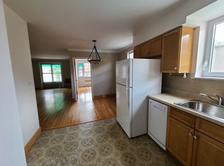 33-35 29th St #TOP, Astoria, NY 11106