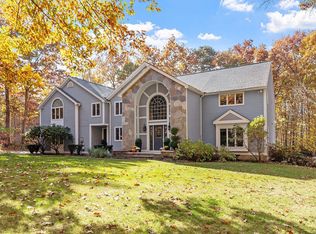 23 Hawthorne Rd, Windham, NH 03087