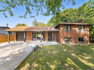 5011 Spruce Ave, Burlington, ON L7L1M6