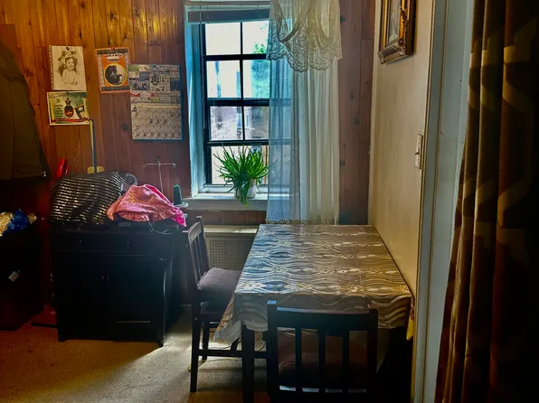 147-11 79th Avenue image 5 of 12