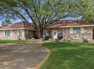 604 S Briarcrest Dr, Richardson, TX 75081