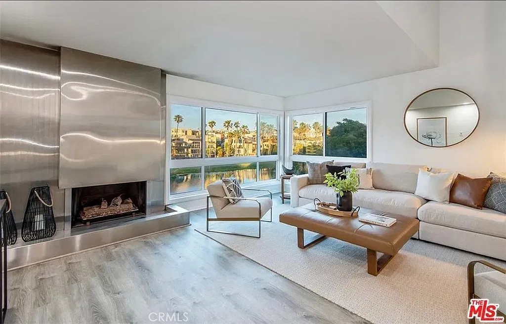 2 bed, 1406 sqft, $6,250 — Photo 3