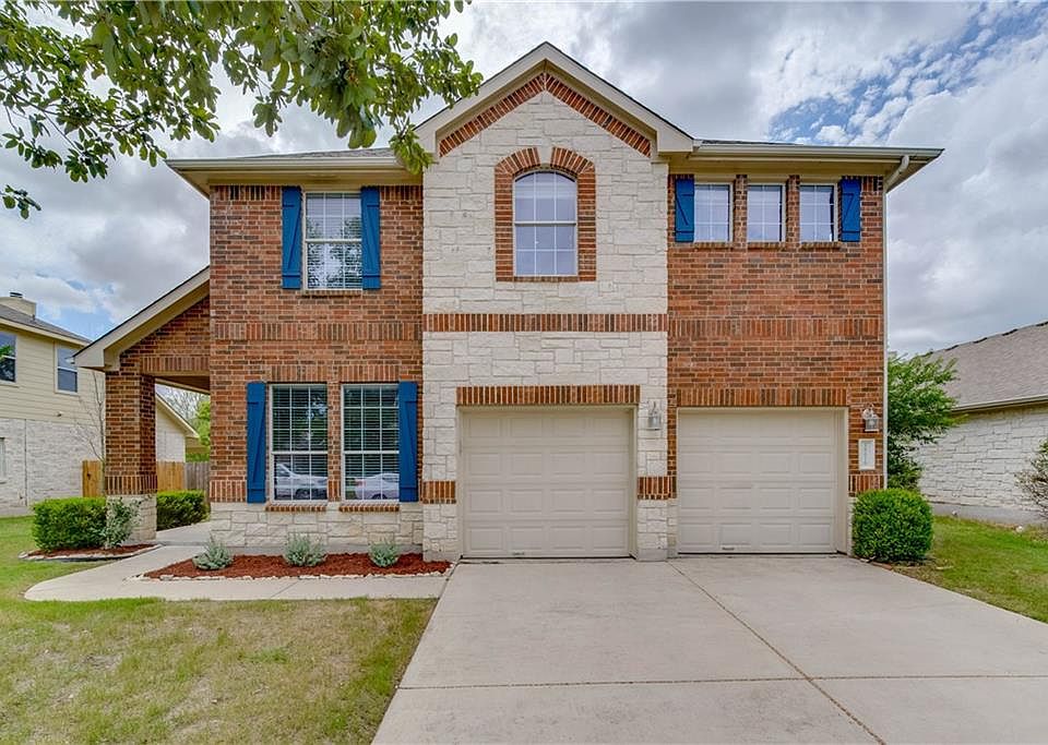 1st image of 18616 Royal Pointe Dr