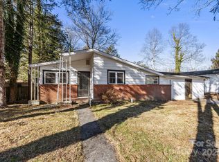 228 Grove St, Brevard, NC 28712