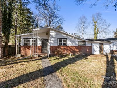 228 Grove St, Brevard, NC, 28712