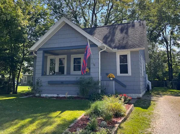 2213 Logan Ave, Kalamazoo, MI 49008