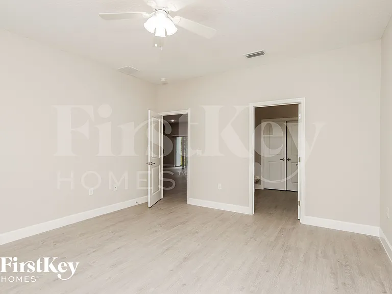 124 Lamarque St SW — Photo 8