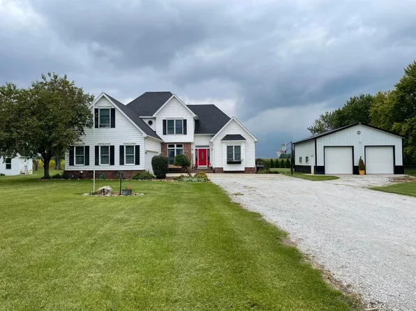 712 S 400 W, Hebron, IN 46341