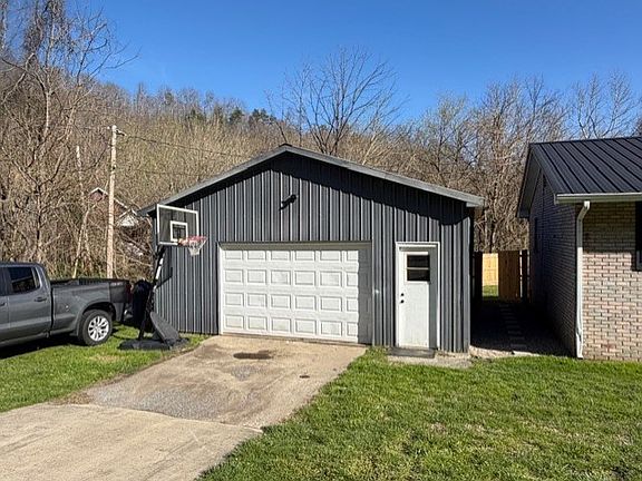 4th image of 589 State Route 993