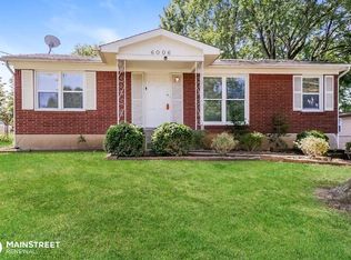 6006 Green Manor Dr, Louisville, KY 40219