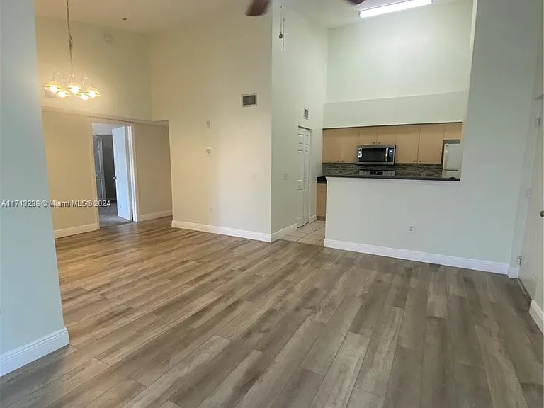 4081 San Marino Blvd #303 — Photo 3