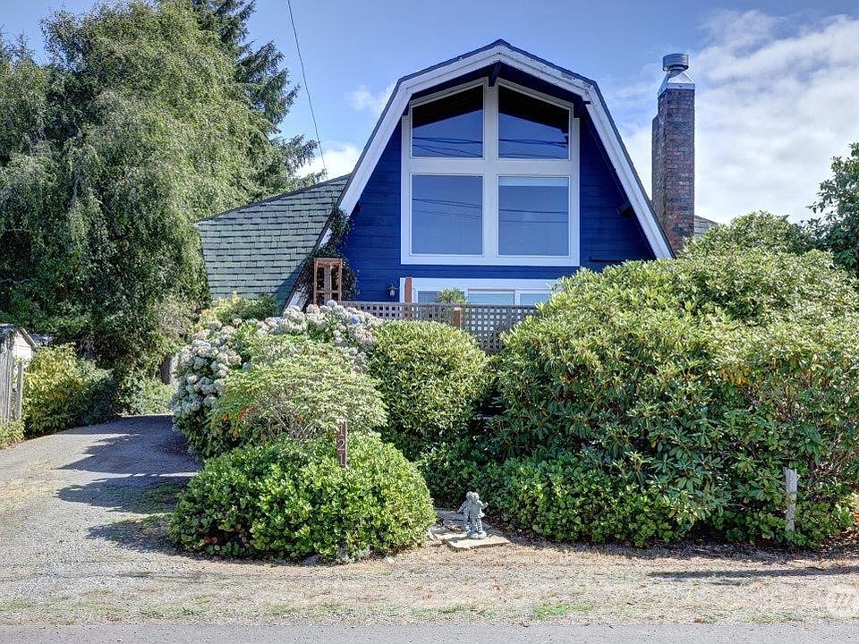 1st image of 1210 Idaho Avenue S