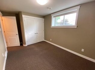 2066 Elliott St #B, Regina, SK S4N 3G9