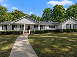 305 Mountain Brook Rd, Dawsonville, GA 30534