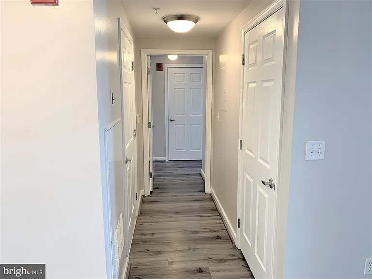 2726 Gallows Rd #1011 — Photo 9