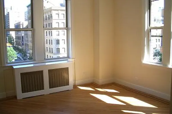 Rented by Corcoran | media 18