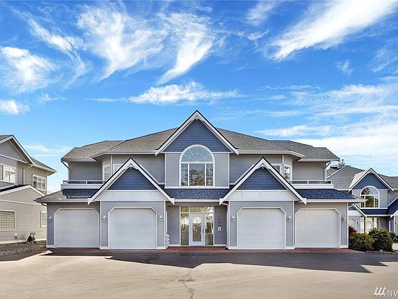 4th image of 909 Marine Dr Unit 104