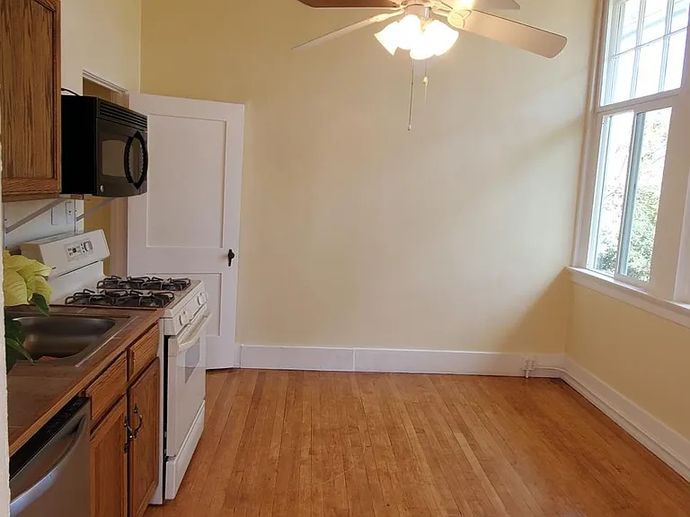 310 Center Ave #200 — Photo 13