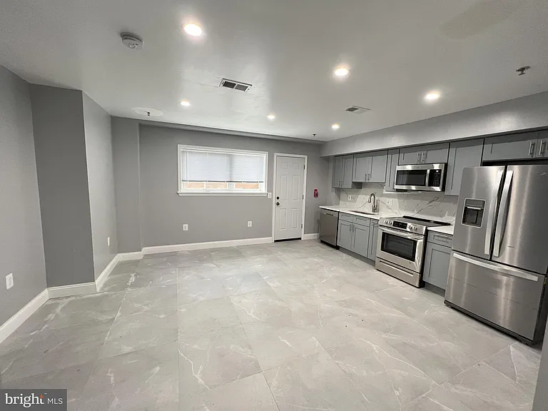 1611 Ridge Ave #15-1 — Photo 11