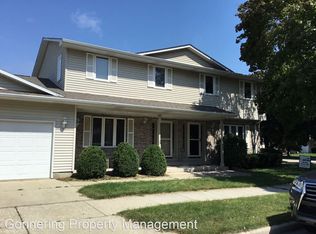 3210 86th St, Kenosha, WI 53142