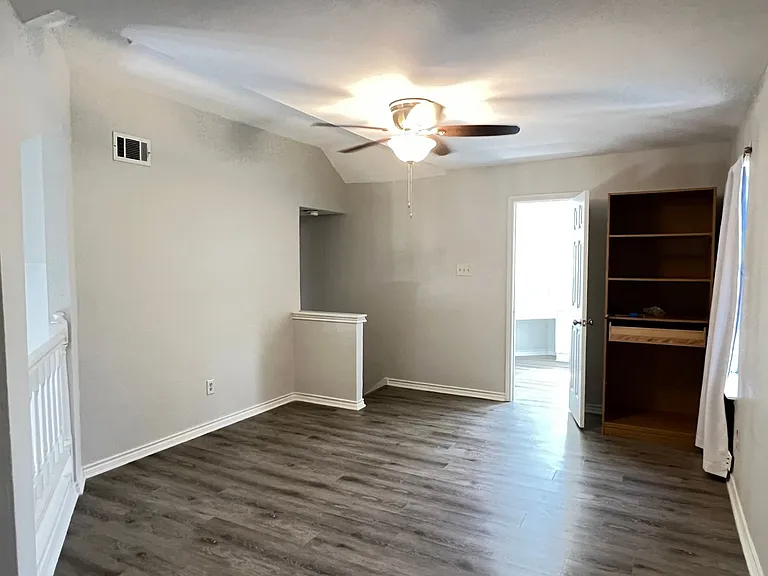 10913 Gable Dr — Photo 23