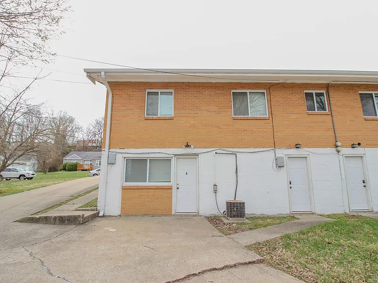 68 Fyfer Pl — Photo 8