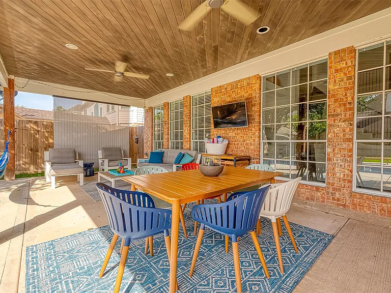 22411 Kendall Shay Ct — Photo 43