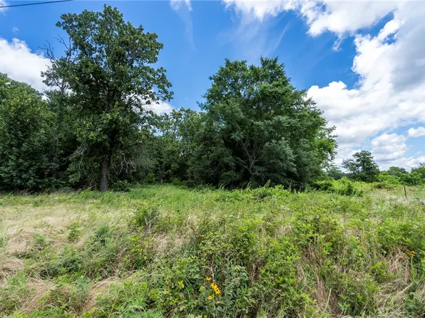 16428 E 535th Rd, Colcord, OK 74338