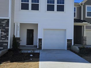 4966 Caddis Bnd, Raleigh, NC 27604