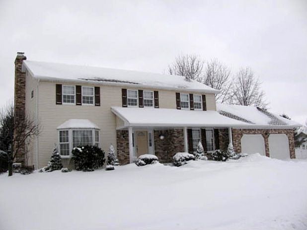 1st image of 5730 Larchmont Dr