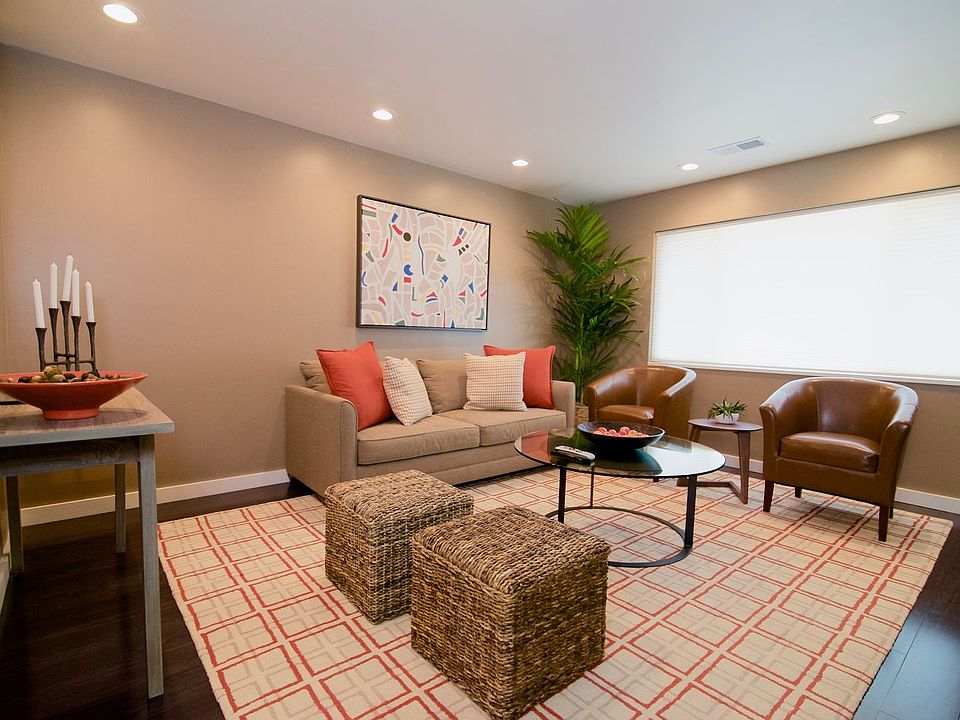 1st image of 20 Hobart Ave #3