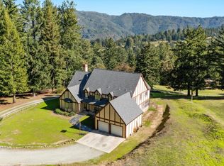 24595 Skyland Rd, Los Gatos, CA 95033