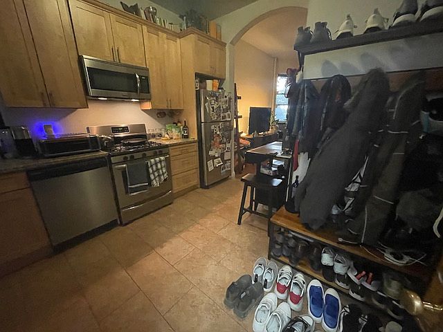 1st image of 311 W 55th St APT 1C