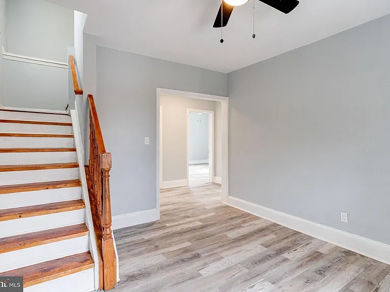 3401 W Rogers Ave #1 — Photo 28