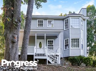 3842 Holland Dr, Snellville, GA 30039