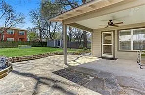 2513 Wilson St — Photo 15