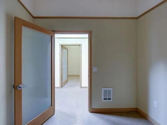 2205 Ashland St — Photo 6