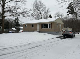 21 Weeks Rd, Gorham, ME 04038