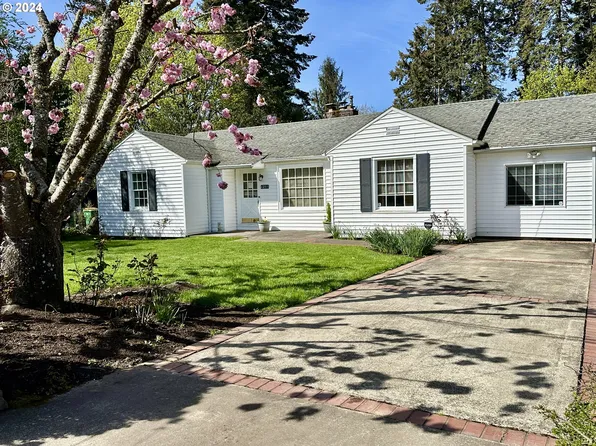 4285 SW 86th Ave, Portland, OR 97225