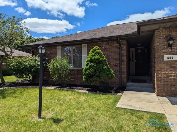 559 Chinook Ave, Defiance, OH 43512