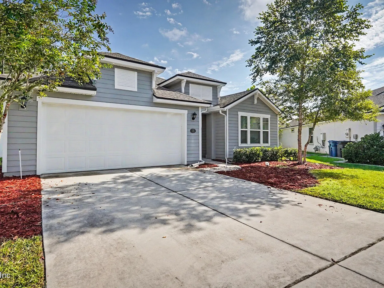 4 bed, 3.0 bath, 2432 sqft, $2,850 — Photo 2