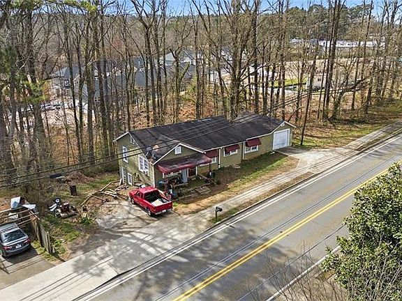 3rd image of 1004 Marietta Rd