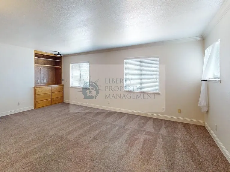 1558 Springcreek Way — Photo 6
