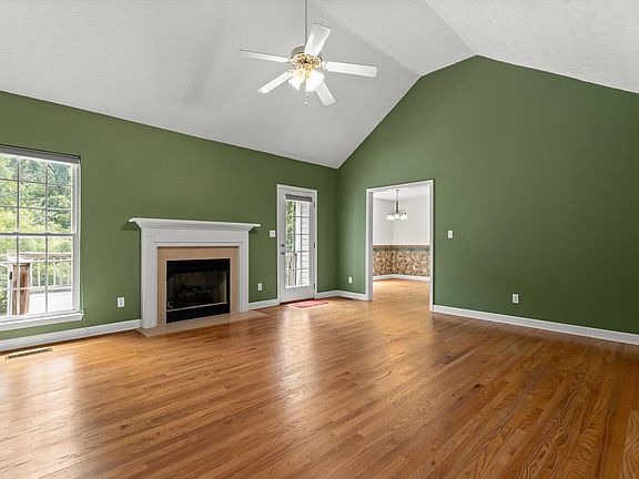 3rd image of 5008 Dellwood Dr