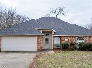 101 Lexington Way, Barling, AR 72923