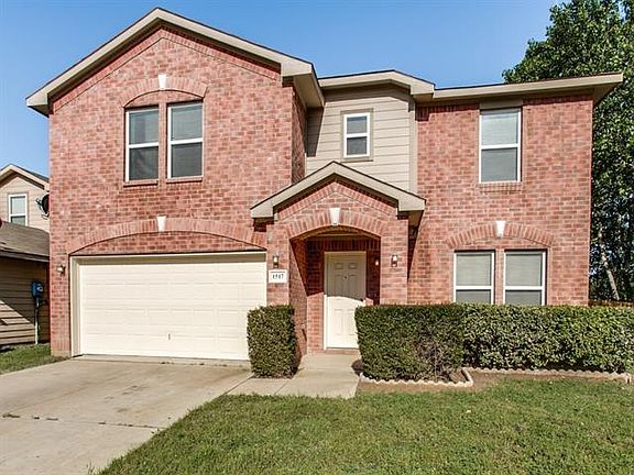 2nd image of 1517 Woodvista Ct