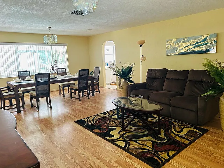 1831 Kay Dr SW — Photo 7