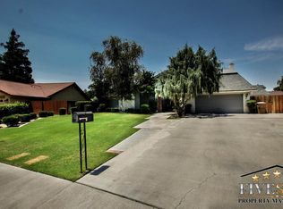 2601 Innisfree Dr, Bakersfield, CA 93309