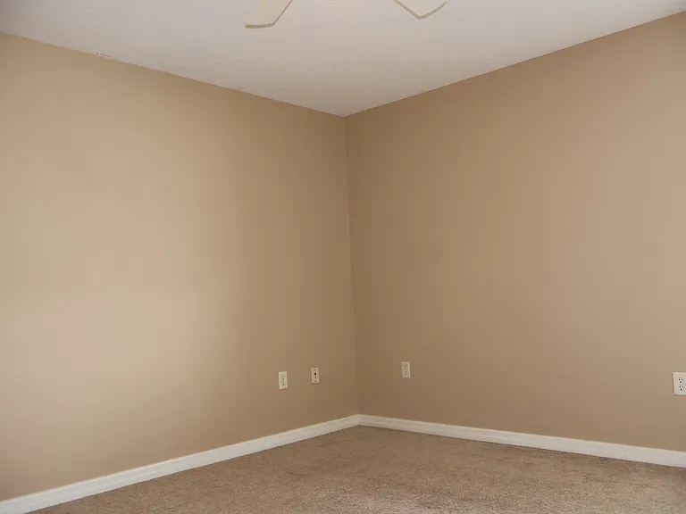 3311 W Marcum St — Photo 34